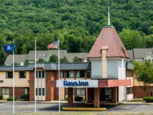 Days Inn By Wyndham Berlin Meriden Kamer foto